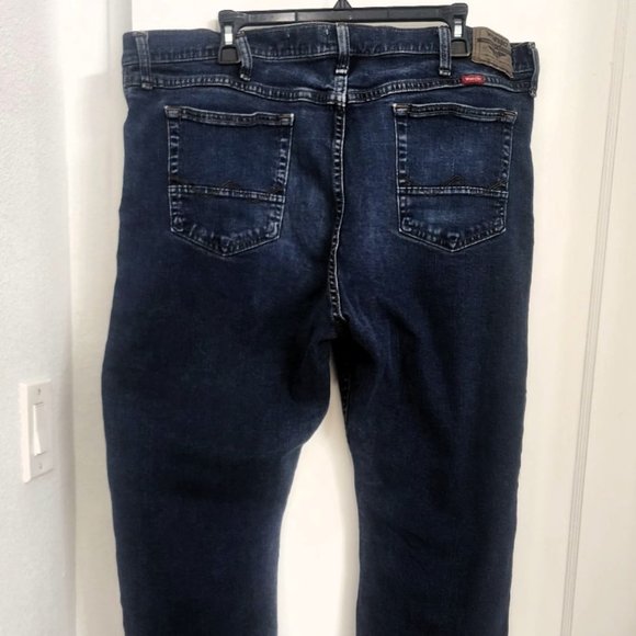 Men's Big & Tall Wrangler Relaxed Bootcut Jeans 42x32 - Picture 1 of 6